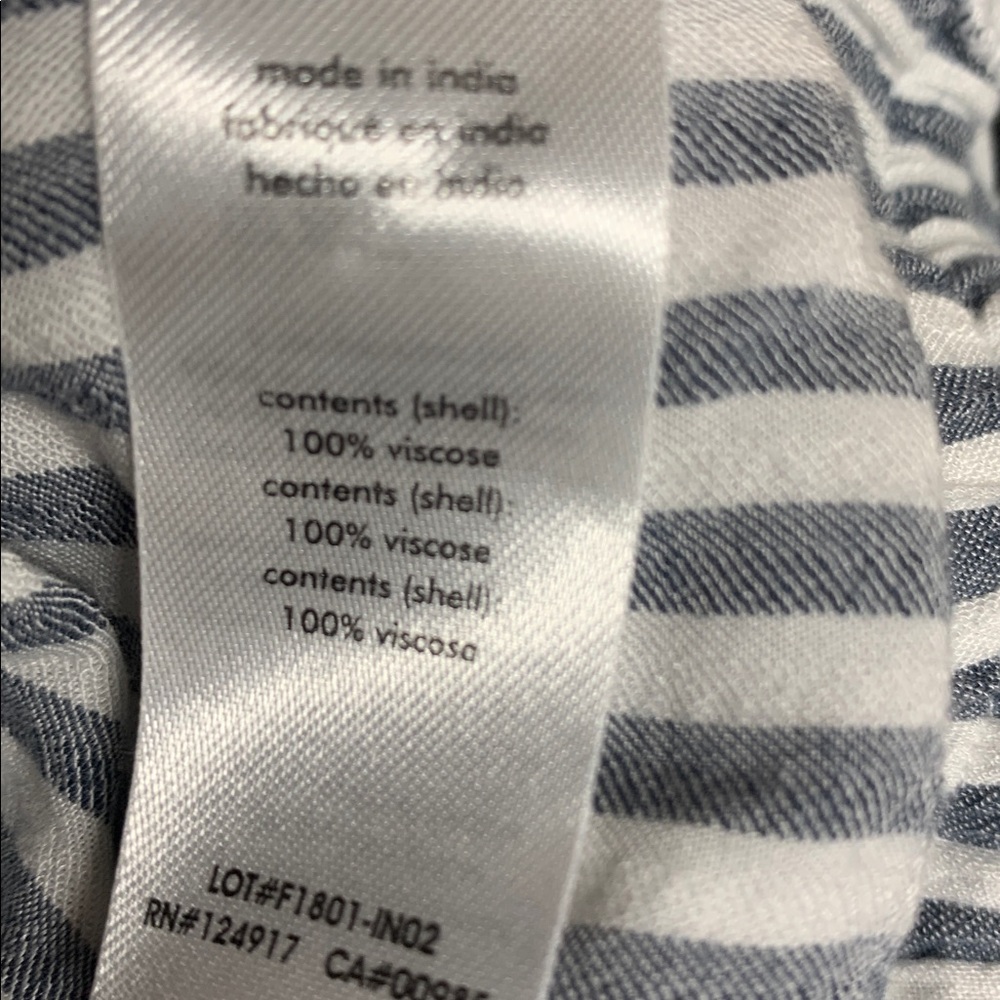 Onia White and Navy Vertical Stripe Linen Shorts - Picture 4 of 7